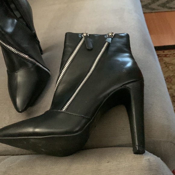 High heel boots - Picture 2 of 4